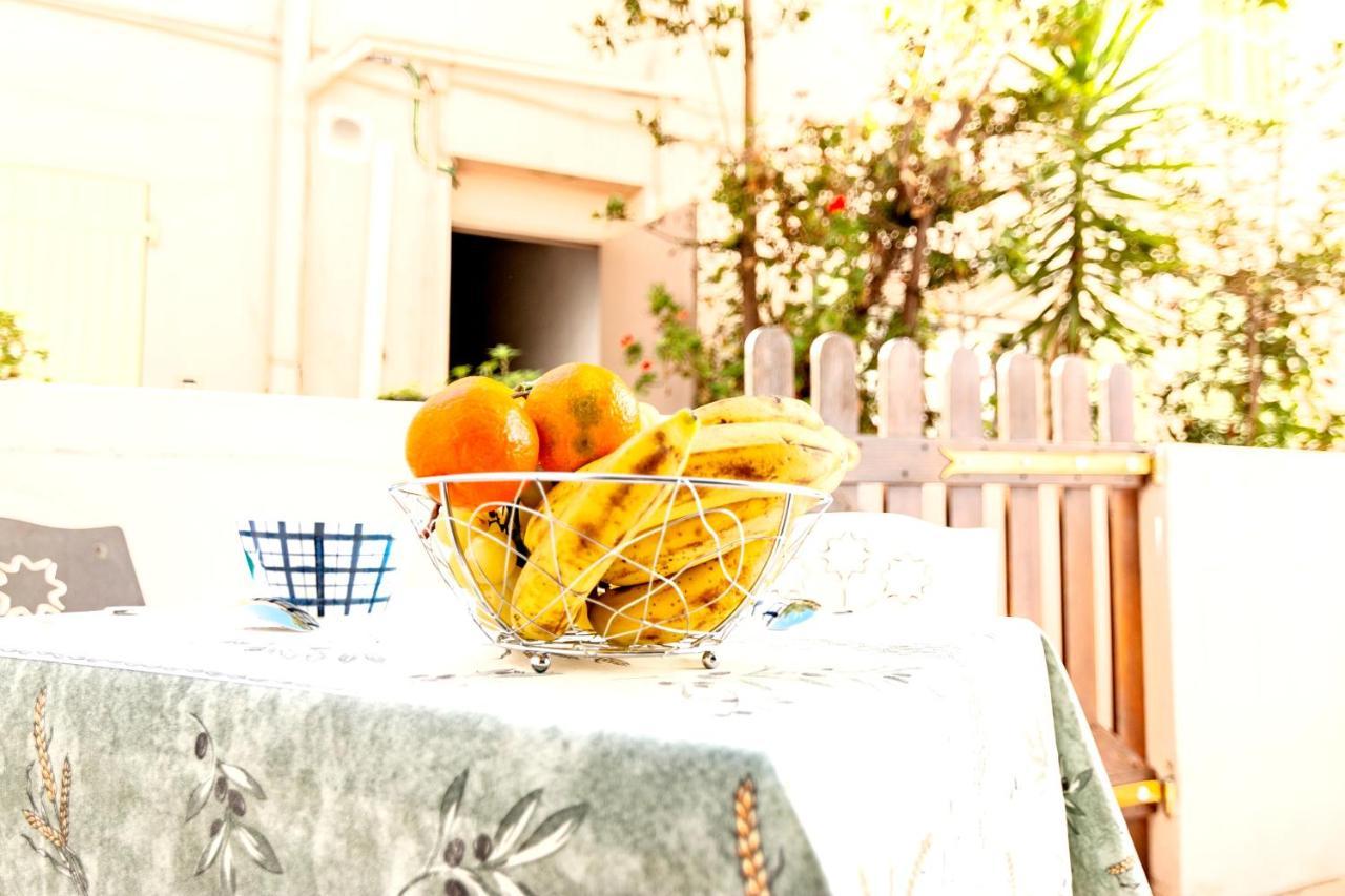 Cocoon Beach Central Proche Mer نيس المظهر الخارجي الصورة